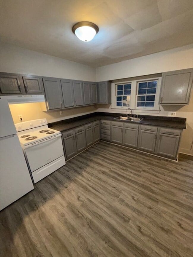 Foto del edificio - 511 S Evans Ave