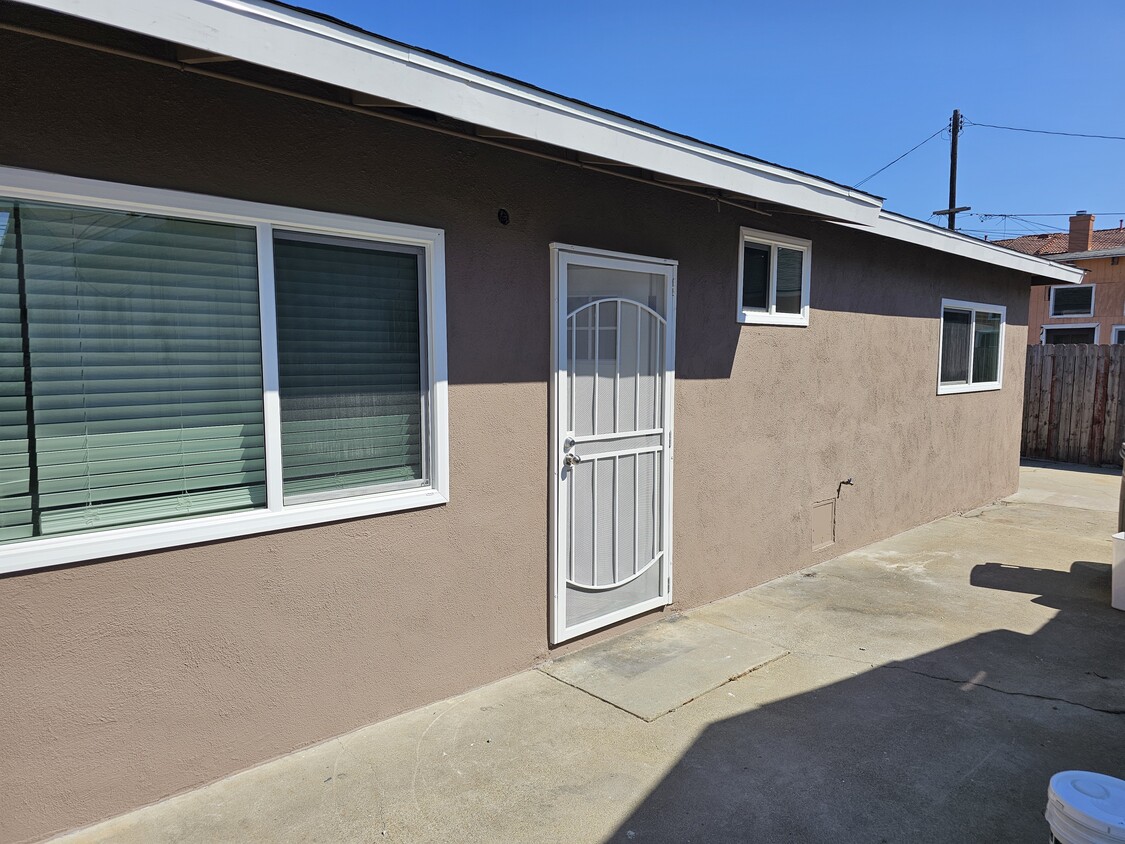 Foto principal - 14626 S Budlong Ave