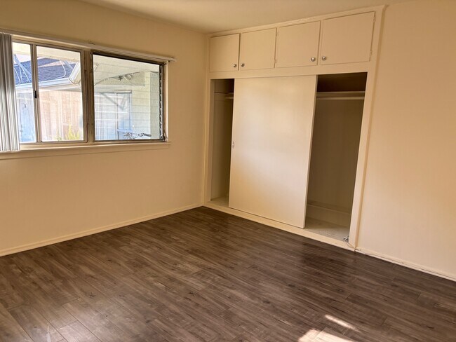 Foto del edificio - 3901 W 7th St