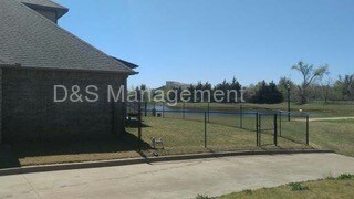 Foto del edificio - 1217 N Savannah Ter