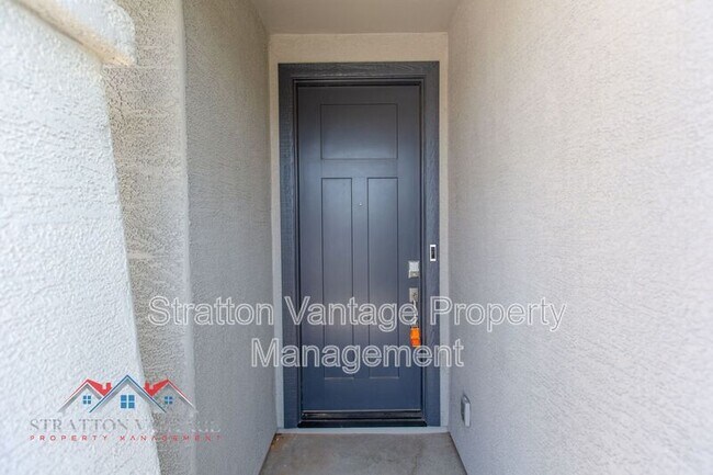 Building Photo - 4204 Enmark Dr