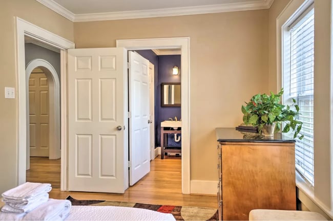 Photo - 2406 Arbor St Apartment