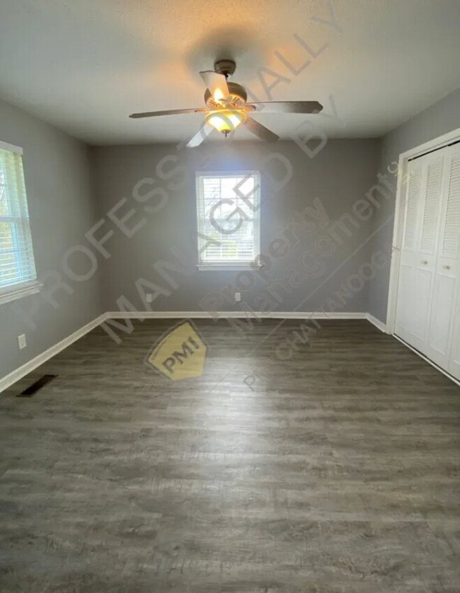 Building Photo - 2 Bed, 2 Bath  *GET HALF OFF YOUR FIRST MO...