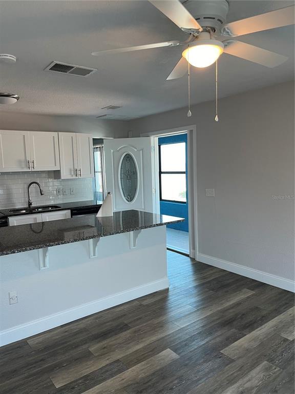 Building Photo - 2256 Ocean Shore Blvd