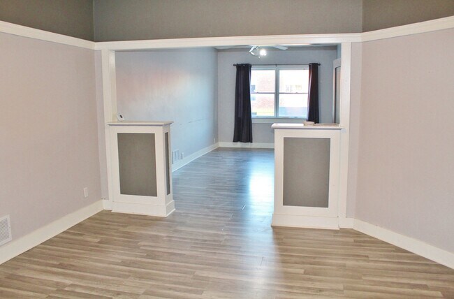 Foto del edificio - 404 Liberty St