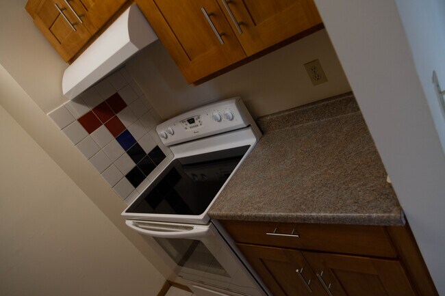Foto del edificio - 4230 NE 8th Ave