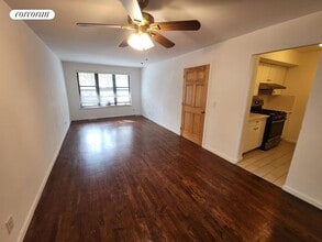 Building Photo - 1067 DeKalb Ave
