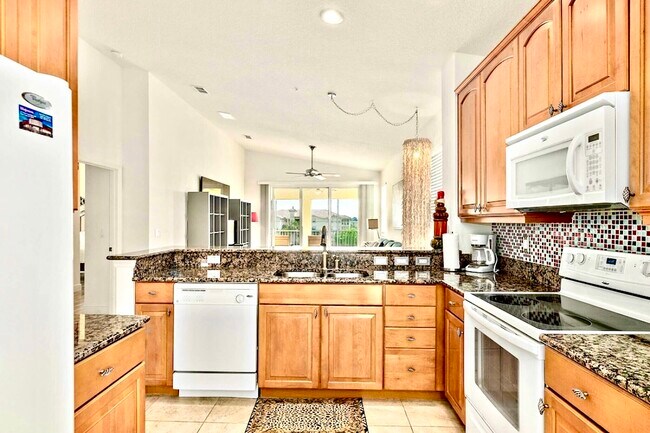 Building Photo - 85 Riverview Bnd S
