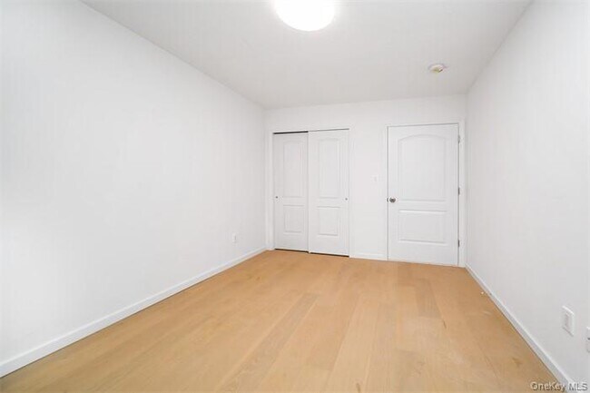 Foto del edificio - 39-55-3957 57th St