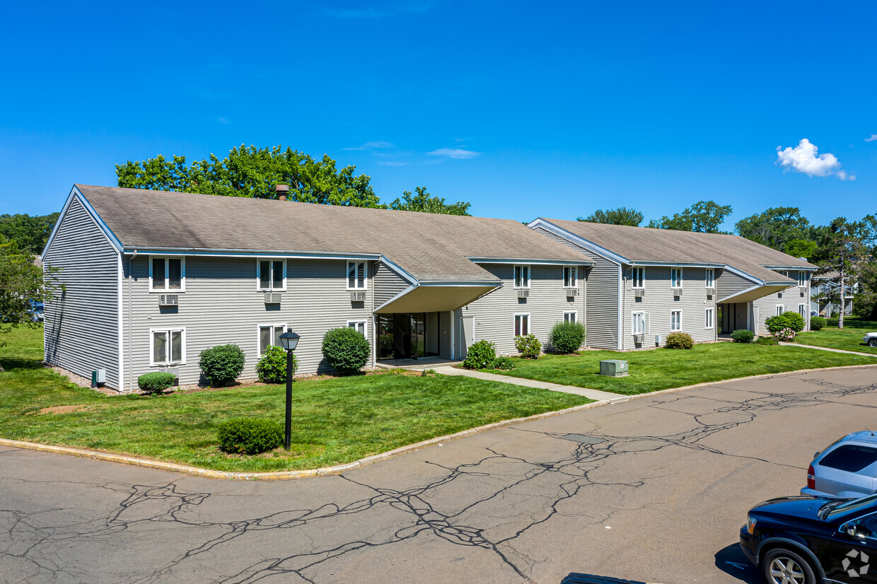 Primary Photo - Branford Hills Apartments