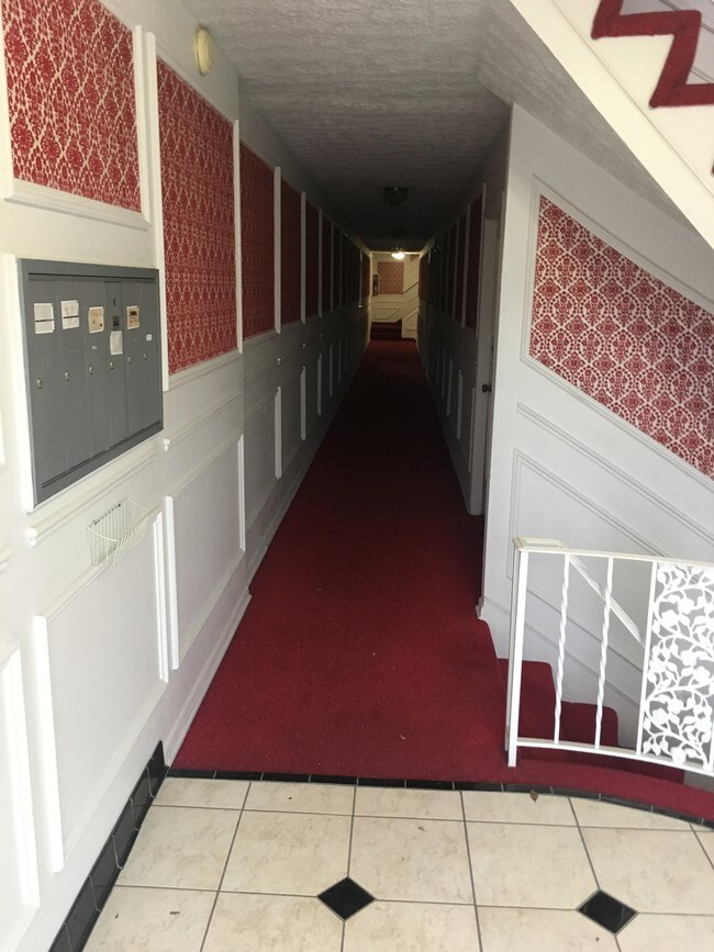 Building Entrance - 232 6th Ave