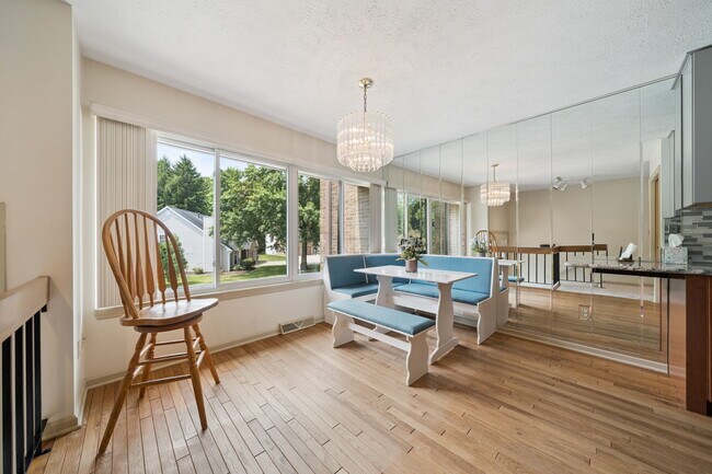 Foto del edificio - 804 Fairways Dr