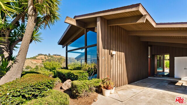 Foto del edificio - 5961 Wrightcrest Dr