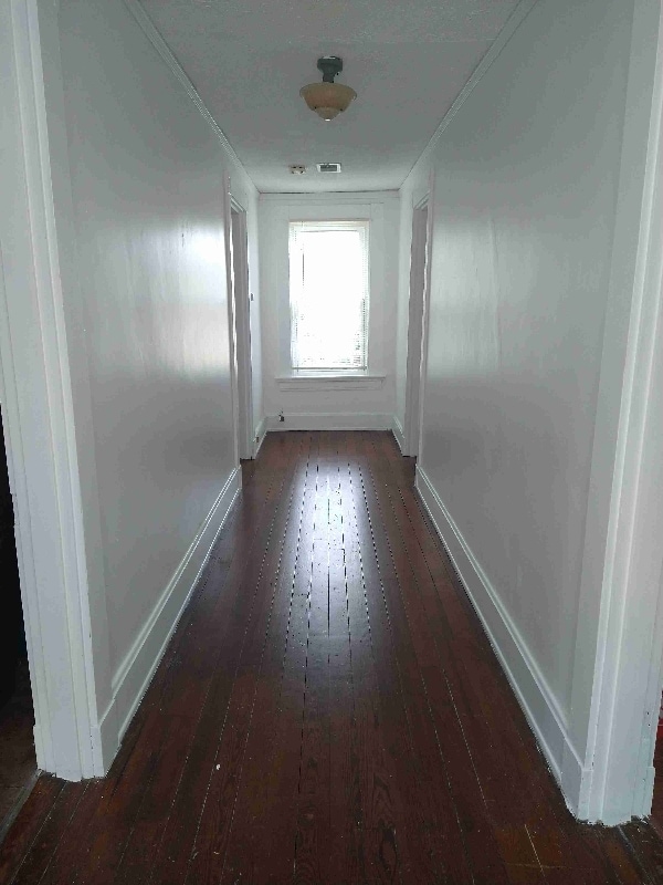 Building Photo - 7425 Harrison Ave