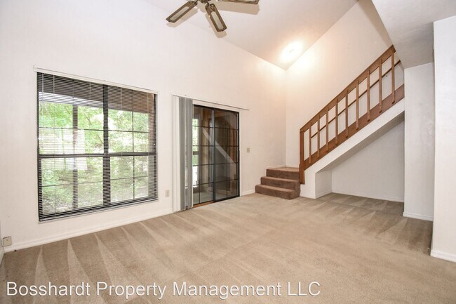 Foto del edificio - 2 br, 2 bath House - 5863 SW 8TH PL