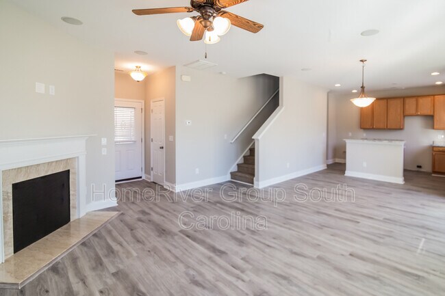 Foto del edificio - 247 Woodbrook Way