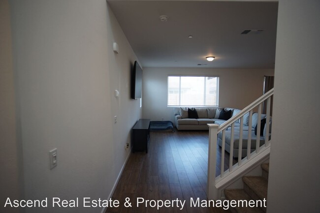 Building Photo - 4 br, 3 bath House - 15718 Cole Brook Ct