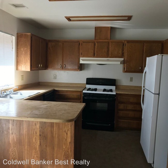 Building Photo - 3 br, 2 bath House - 14220 Avon Drive