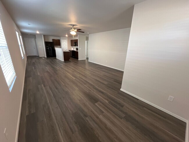 Building Photo - *Pre-leasing* NEW Three Bedroom | Two Bath...