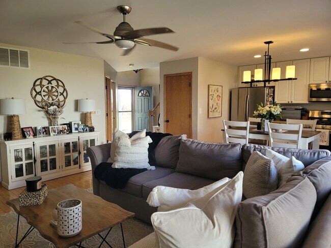 Foto del edificio - 2869 Old Mill Ct