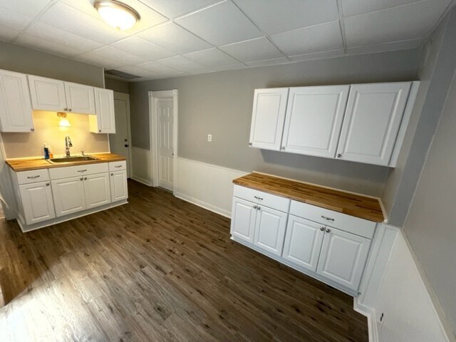 Kitchen - 50 Ryan St