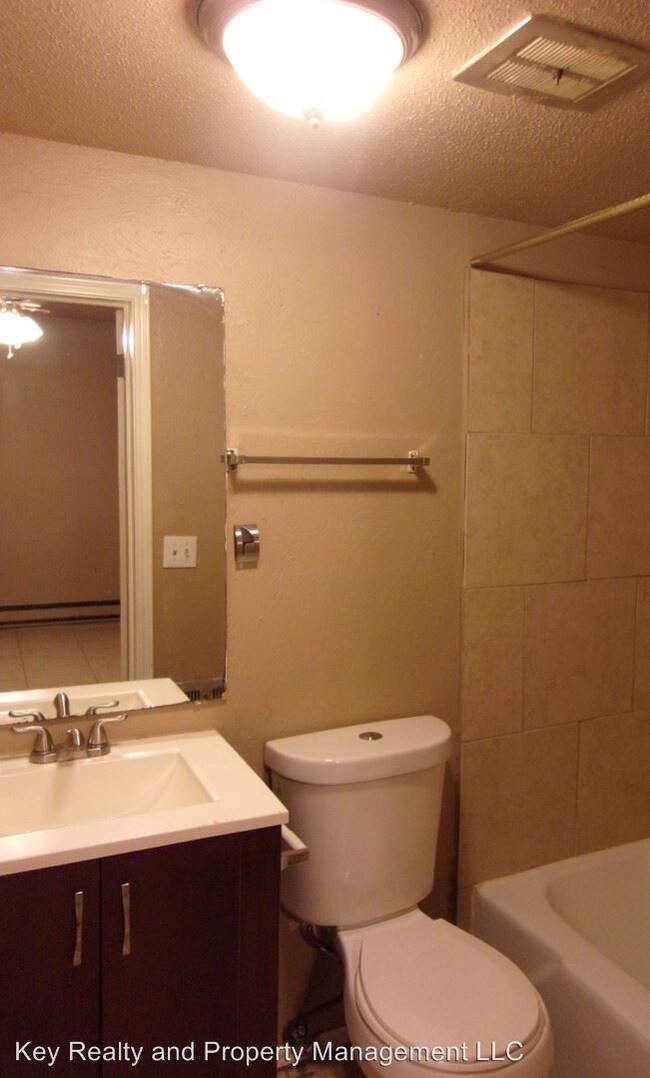 Foto del edificio - 2500 NW 35th St