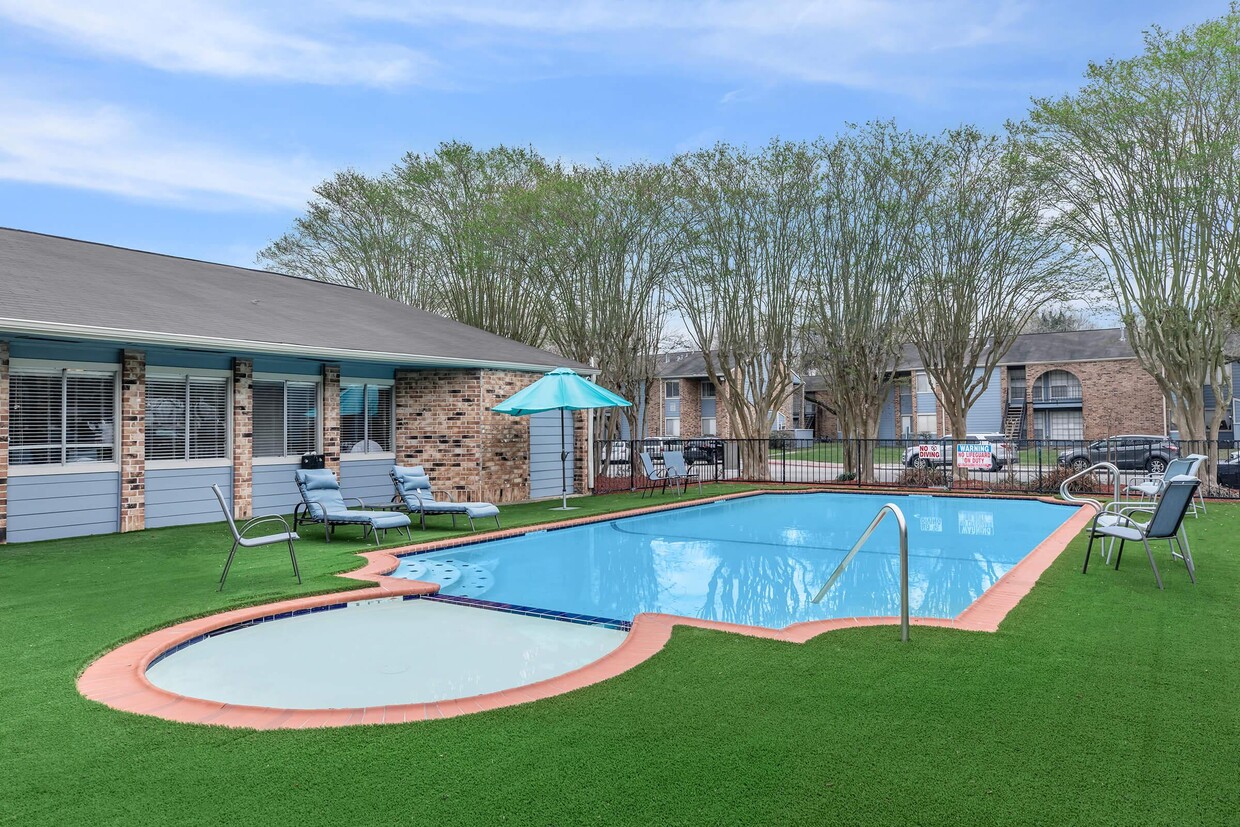 Watermark at Baytown - Apartments in Baytown, TX | Apartments.com