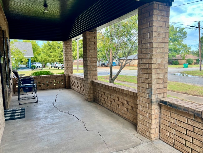 Foto del edificio - 415 N California St