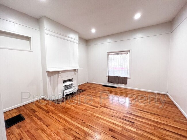 Foto del edificio - 3419 Lexington Ave