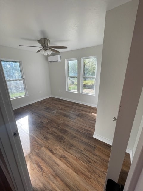 Building Photo - 604 S Montgomery St