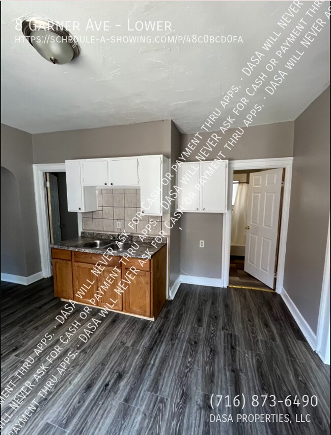 Foto del edificio - 8 Garner Ave