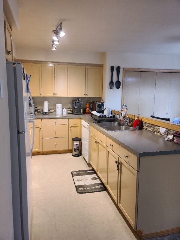 Foto del edificio - 4020 Shelby Rd