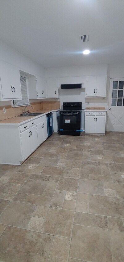 Foto principal - 470 Co Rd 857