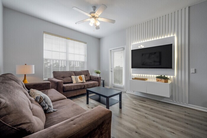 Primary Photo - IS4-405 - 3 Bed