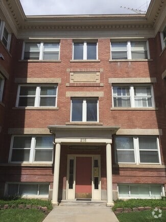 Building Photo - 216 W North Temple St