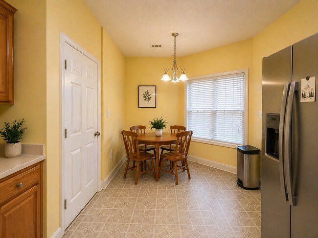Building Photo - 207 Wiltshire Dr