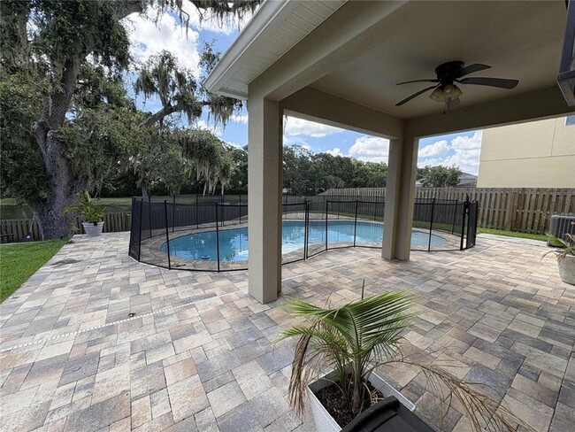 Building Photo - 5822 Tulip Flower Dr