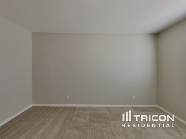 Foto del edificio - 5432 Flowing Spring St