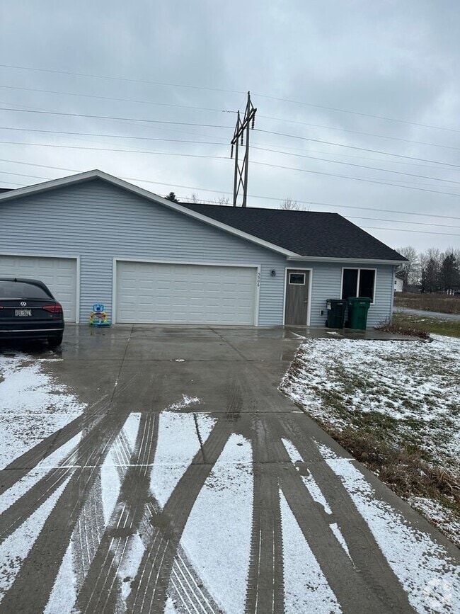 Building Photo - 5508 Cyndi Ct