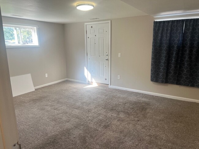 Building Photo - 3334 Michigan St