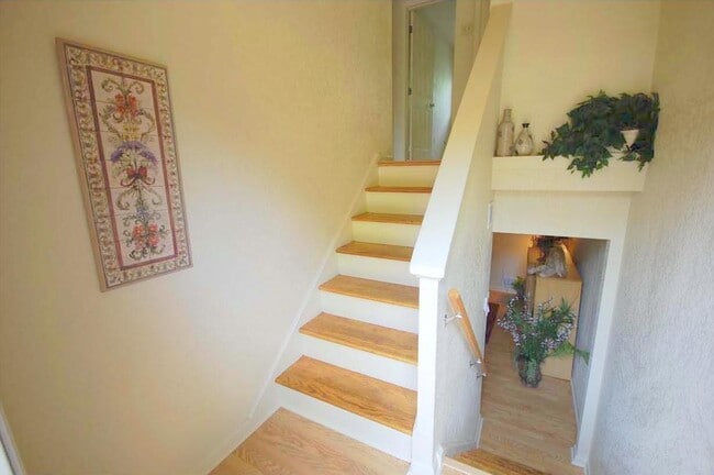 Building Photo - 1350 Evers Dr