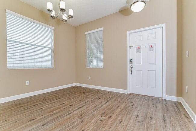 Building Photo - 9916 Pecan Hickory Way
