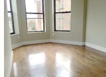 Building Photo - 154 Martense St