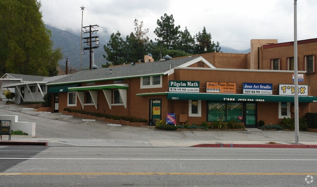 Building Photo - 3051-3055 3/4 Foothill Blvd