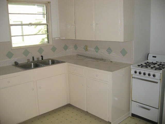 Building Photo - 1320 Heights Blvd