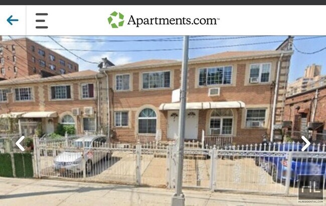 Foto del edificio - 168 PLACE