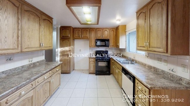 Building Photo - 9010 Ironwood Ct