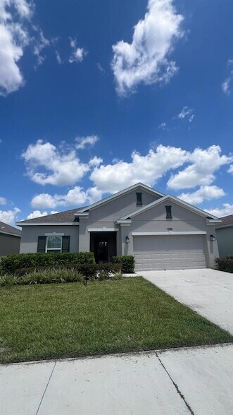Foto del edificio - 4027 Ambrose Ave