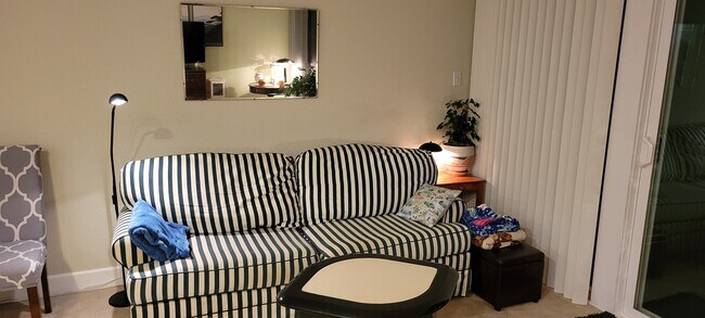 Foto del edificio - 100 Kerr Pky