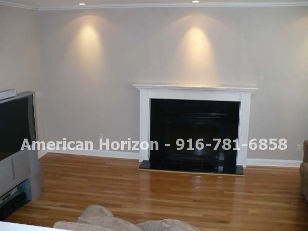 Building Photo - LEASED---Roseville 3 Bedroom with Large Yards